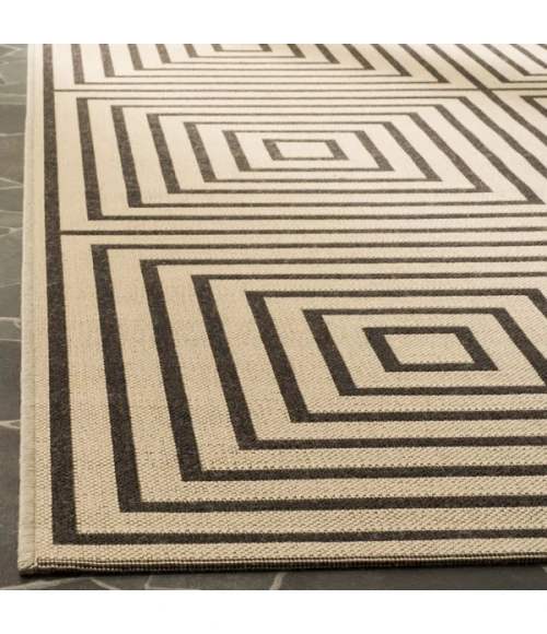 Safavieh Linden  Creme / Brown LND123 6 ft. 7 in. X 6 ft. 7 in. Round Rug