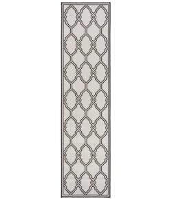 Safavieh Linden  Light Grey / Charcoal LND124 2 ft. 2 in. X 8 ft. Runner Rug