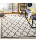Safavieh Linden  Light Grey / Charcoal LND124 6 ft. 7 in. X 6 ft. 7 in. Square Rug