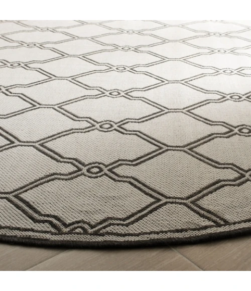 Safavieh Linden  Light Grey / Charcoal LND124 6 ft. 7 in. X 6 ft. 7 in. Round Rug