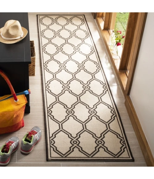 Safavieh Linden  Natural / Brown LND124 2 ft. 2 in. X 8 ft. Runner Rug