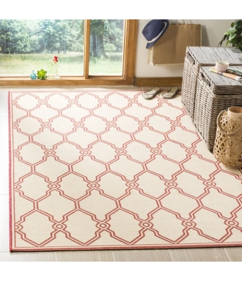 Safavieh Linden  Red / Creme LND124 6 ft. 7 in. X 6 ft. 7 in. Square Rug