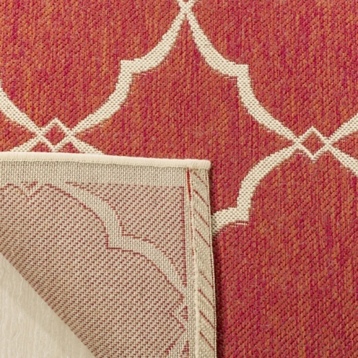 Safavieh Linden  Red / Creme LND125 2 ft. 2 in. X 8 ft. Runner Rug