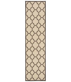 Safavieh Linden  Creme / Brown LND125 2 ft. 2 in. X 8 ft. Runner Rug
