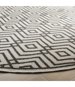 Safavieh Linden  Light Grey / Charcoal LND126 6 ft. 7 in. X 6 ft. 7 in. Round Rug