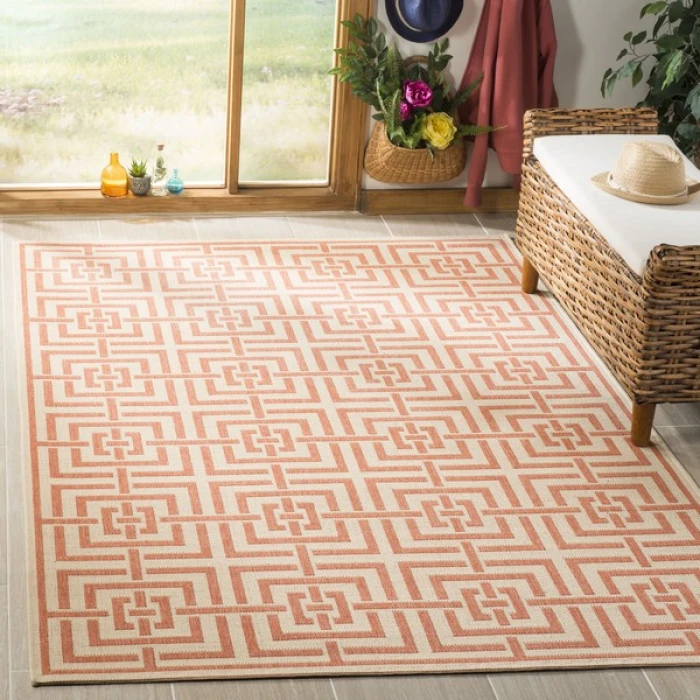 Safavieh Linden  Cream / Rust LND128 5 ft. 3 in. X 7 ft. 6 in. Rectangle Rug