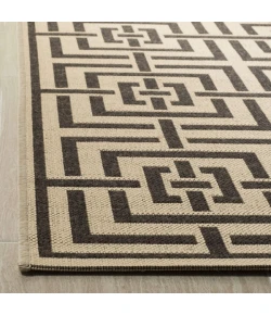 Safavieh Linden  Creme / Brown LND128 6 ft. 7 in. X 6 ft. 7 in. Square Rug