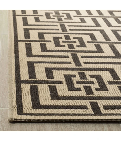 Safavieh Linden  Creme / Brown LND128 6 ft. 7 in. X 6 ft. 7 in. Square Rug