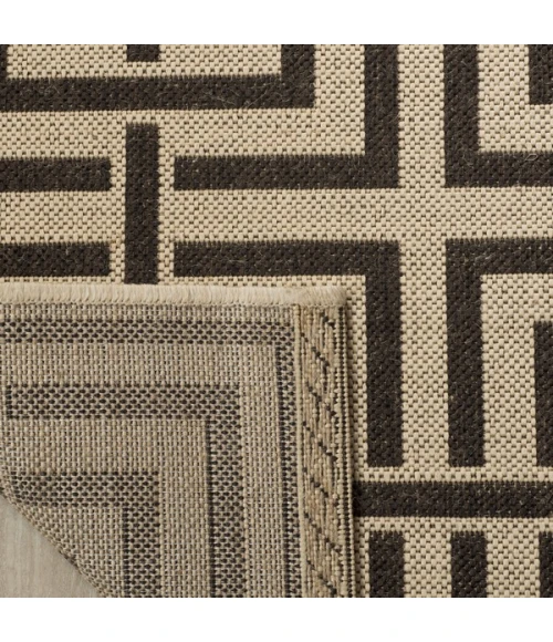 Safavieh Linden  Creme / Brown LND128 6 ft. 7 in. X 6 ft. 7 in. Square Rug