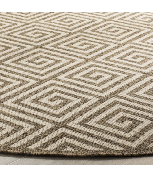 Safavieh Linden  Cream / Beige LND129 6 ft. 7 in. X 6 ft. 7 in. Round Rug