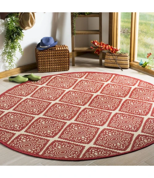 Safavieh Linden  Red / Creme LND132 6 ft. 7 in. X 6 ft. 7 in. Round Rug
