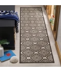 Safavieh Linden  Creme / Brown LND132 2 ft. 2 in. X 8 ft. Runner Rug