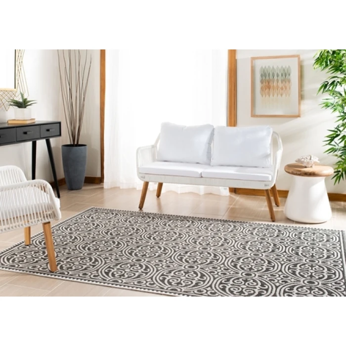 Safavieh Linden  Light Grey / Charcoal LND134 5 ft. 3 in. X 7 ft. 6 in. Rectangle Rug