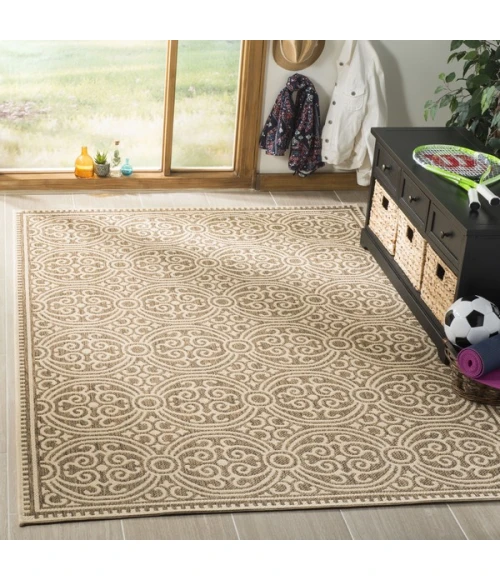 Safavieh Linden  Cream / Beige LND134 6 ft. 7 in. X 6 ft. 7 in. Square Rug