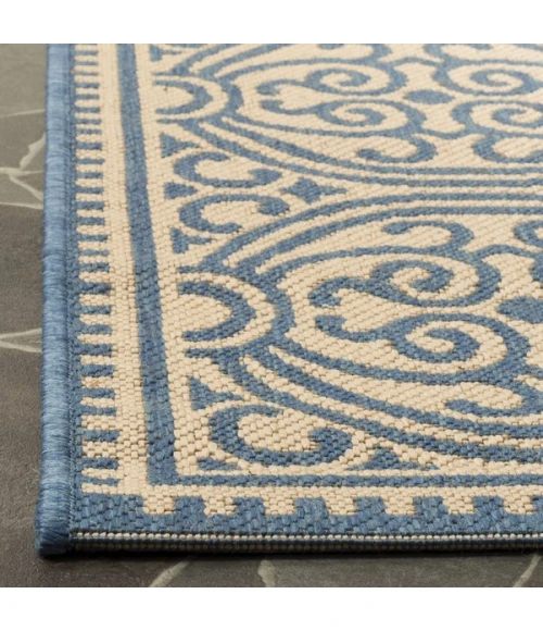 Safavieh Linden  Blue / Creme LND134 6 ft. 7 in. X 6 ft. 7 in. Square Rug