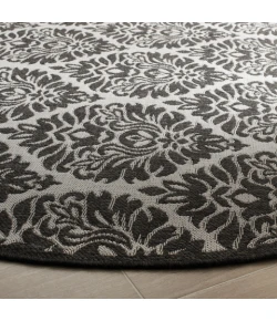Safavieh Linden  Light Grey / Charcoal LND135 6 ft. 7 in. X 6 ft. 7 in. Round Rug
