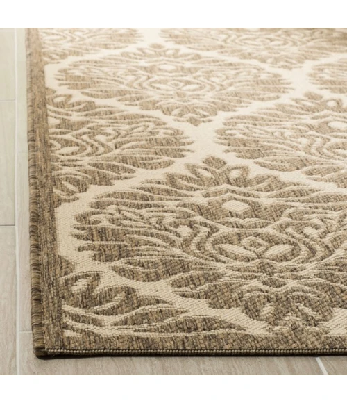 Safavieh Linden  Cream / Beige LND135 6 ft. 7 in. X 6 ft. 7 in. Round Rug