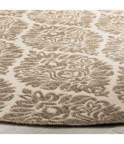 Safavieh Linden  Cream / Beige LND135 6 ft. 7 in. X 6 ft. 7 in. Round Rug