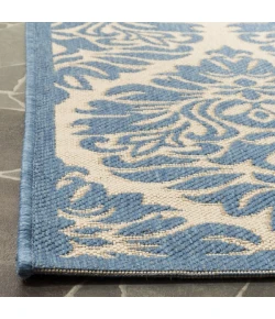 Safavieh Linden  Cream / Blue LND135 5 ft. 3 in. X 7 ft. 6 in. Rectangle Rug