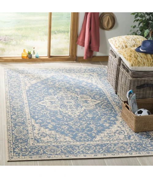 Safavieh Linden  Blue / Creme LND137 5 ft. 3 in. X 7 ft. 6 in. Rectangle Rug