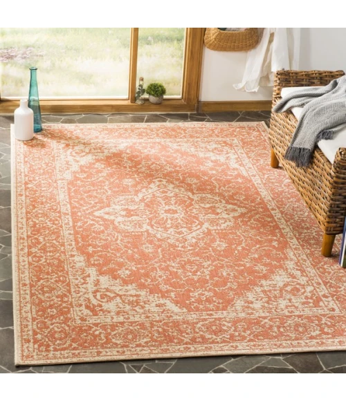 Safavieh Linden  Rust / Creme LND137 5 ft. 3 in. X 7 ft. 6 in. Rectangle Rug