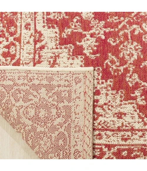 Safavieh Linden  Red / Creme LND137 2 ft. 2 in. X 12 ft. Runner Rug