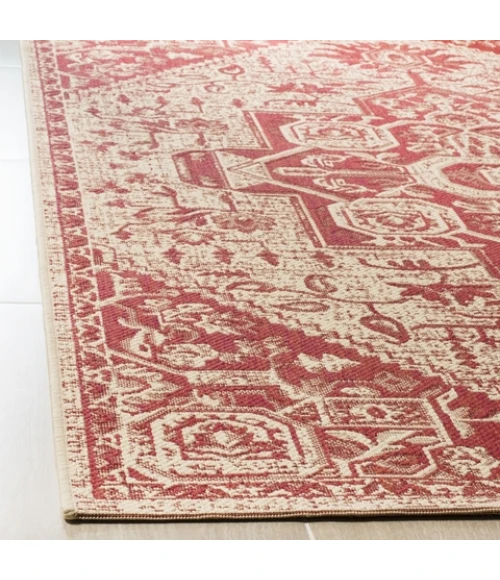 Safavieh Linden  Red / Creme LND138 2 ft. 2 in. X 12 ft. Runner Rug
