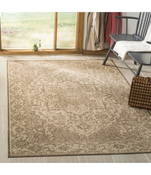 Safavieh Linden  Cream / Beige LND139 5 ft. 3 in. X 7 ft. 6 in. Rectangle Rug