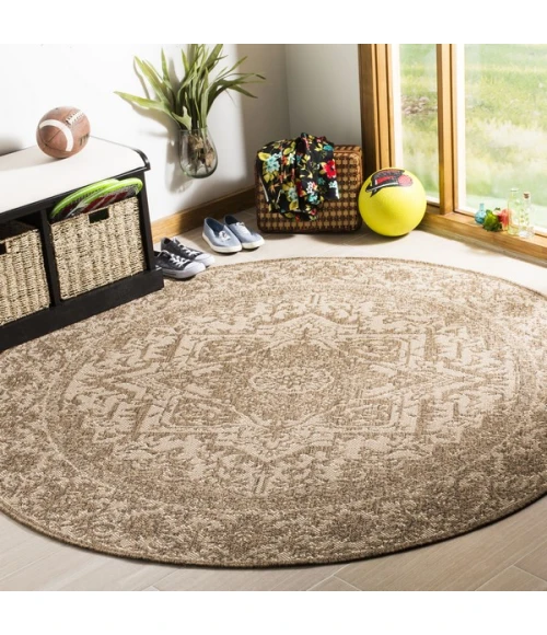 Safavieh Linden  Cream / Beige LND139 6 ft. 7 in. X 6 ft. 7 in. Round Rug