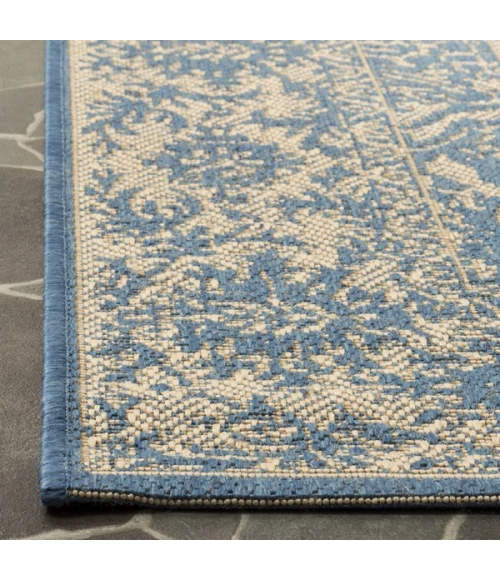 Safavieh Linden  Cream / Blue LND139 4 ft. X 6 ft. Rectangle Rug