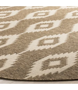 Safavieh Linden  Cream / Beige LND171 6 ft. 7 in. X 6 ft. 7 in. Round Rug