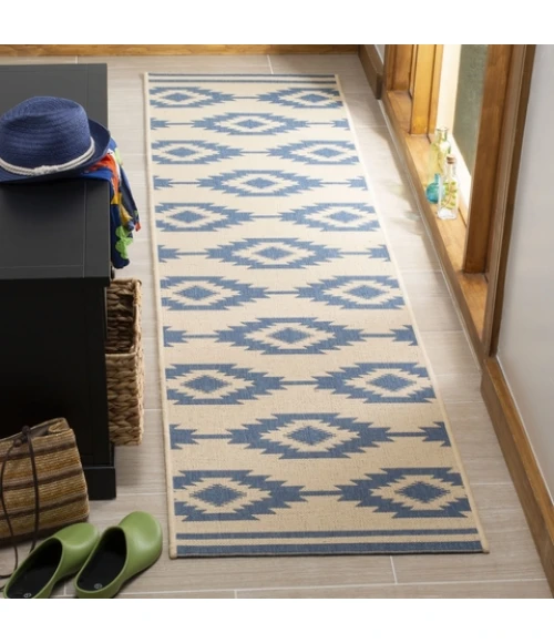 Safavieh Linden  Blue / Creme LND171 2 ft. 2 in. X 8 ft. Runner Rug