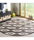 Safavieh Linden  Creme / Brown LND171 6 ft. 7 in. X 6 ft. 7 in. Round Rug