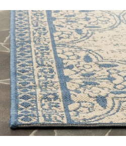 Safavieh Linden  Blue / Creme LND174 6 ft. 7 in. X 6 ft. 7 in. Square Rug