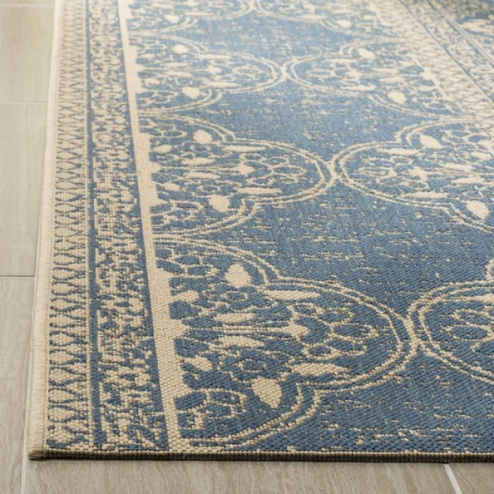Safavieh Linden  Cream / Blue LND174 4 ft. X 6 ft. Rectangle Rug