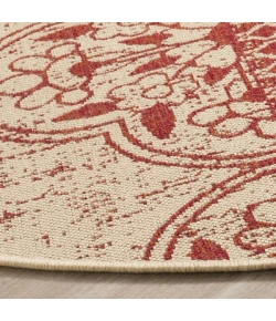 Safavieh Linden  Red / Creme LND174 6 ft. 7 in. X 6 ft. 7 in. Round Rug