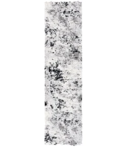 Safavieh Lindsay Shag Grey / Black Ivory LNS556 2 ft. 2 in. X 8 ft. Runner Rug