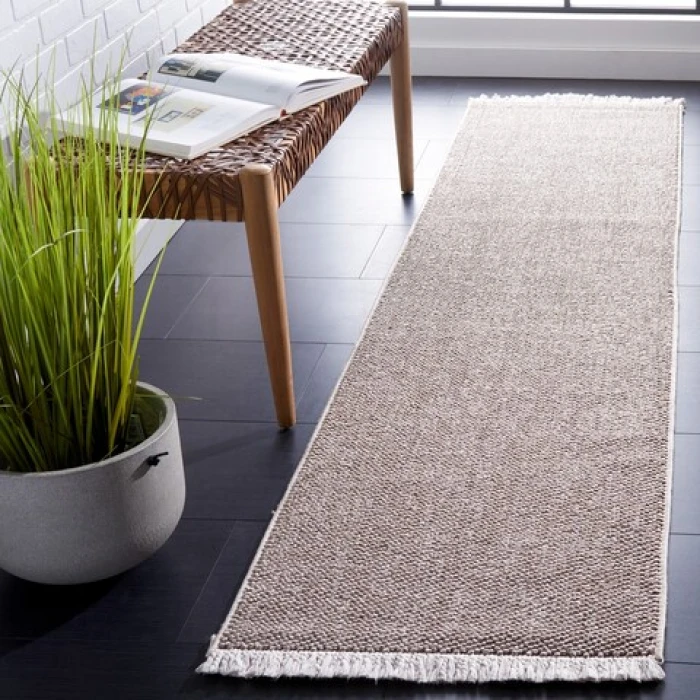 Safavieh Lotus Beige / Ivory LOT106 2 ft. X 8 ft. Runner Rug
