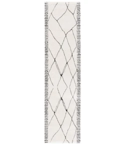 Safavieh Melody Ivory / Black MEL104 2 ft. 2 in. X 8 ft. Runner Rug