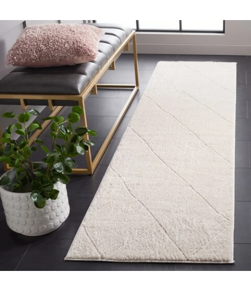 Safavieh Melody Ivory / Beige MEL110 2 ft. 2 in. X 8 ft. Runner Rug