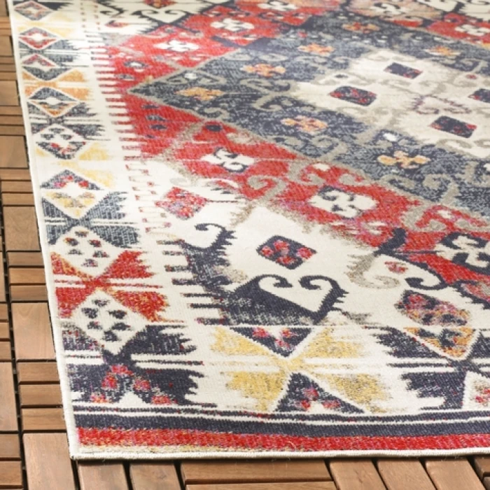 Safavieh Montage Rust / Multi MTG236 6 ft. 7 in. X 6 ft. 7 in. Round Rug
