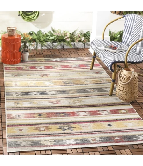 Safavieh Montage  Rust / Ivory MTG241 2 ft. X 6 ft. Runner Rug