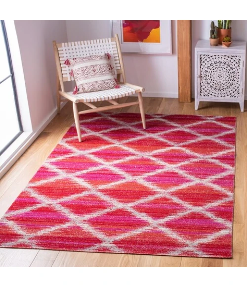 Safavieh Montage  Fuchsia / Ivory MTG261 6 ft. X 9 ft. Rectangle Rug