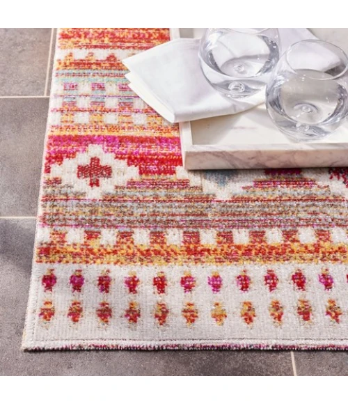 Safavieh Montage  Red / Fuchsia MTG272 8 ft. X 10 ft. Rectangle Rug