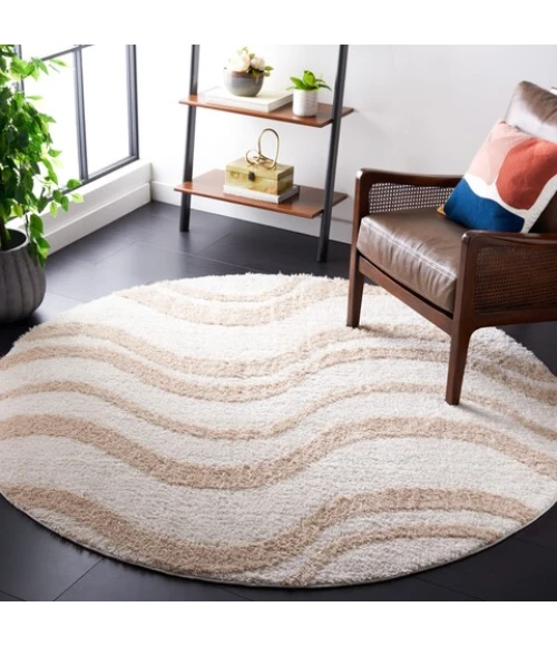 Safavieh Norway Beige / Ivory NOR210 6 ft. 7 in. X 6 ft. 7 in. Round Rug
