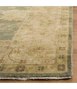 Safavieh Oushak Dark Green / Light Green OSH117 6 ft. X 9 ft. Rectangle Rug