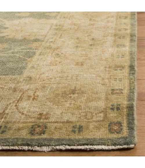 Safavieh Oushak Dark Green / Light Green OSH117 6 ft. X 9 ft. Rectangle Rug