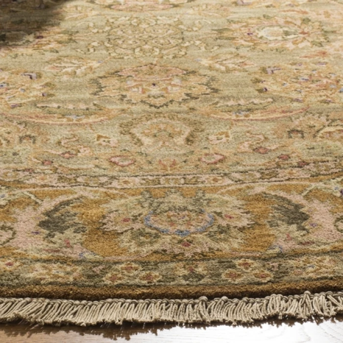 Safavieh Old World Light Green / Gold OW115 9 ft. X 12 ft. Rectangle Rug