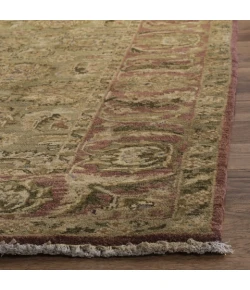 Safavieh Old World Light Green / Rust OW115 6 ft. X 9 ft. Rectangle Rug