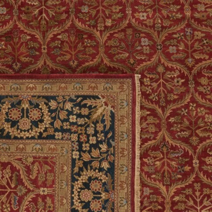 Safavieh Old World Red / Navy OW119 6 ft. X 9 ft. Rectangle Rug